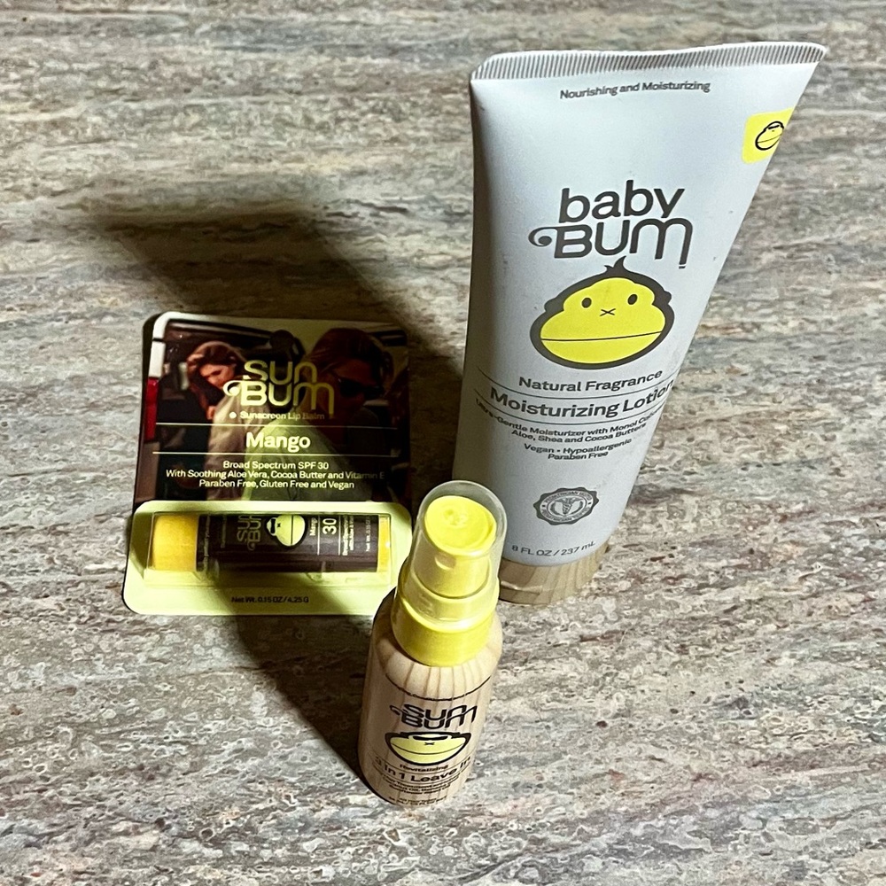 Sun Bum & Baby Bum Natural Fragrance Moisturizing Lotion and Mango Lip Balm Set